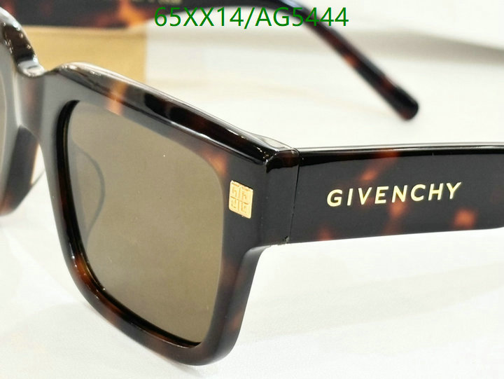 Givenchy-Glasses Code: AG5444 $: 65USD