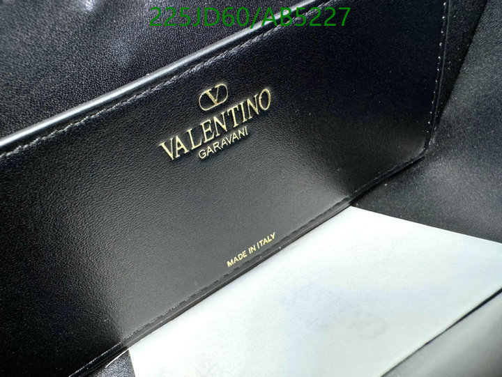 Valentino-Bag-Mirror Quality Code: AB5227 $: 225USD