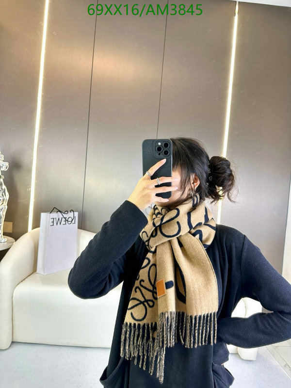 Loewe-Scarf Code: AM3845 $: 69USD