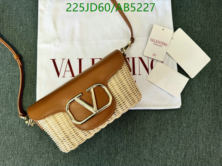 Valentino-Bag-Mirror Quality Code: AB5227 $: 225USD