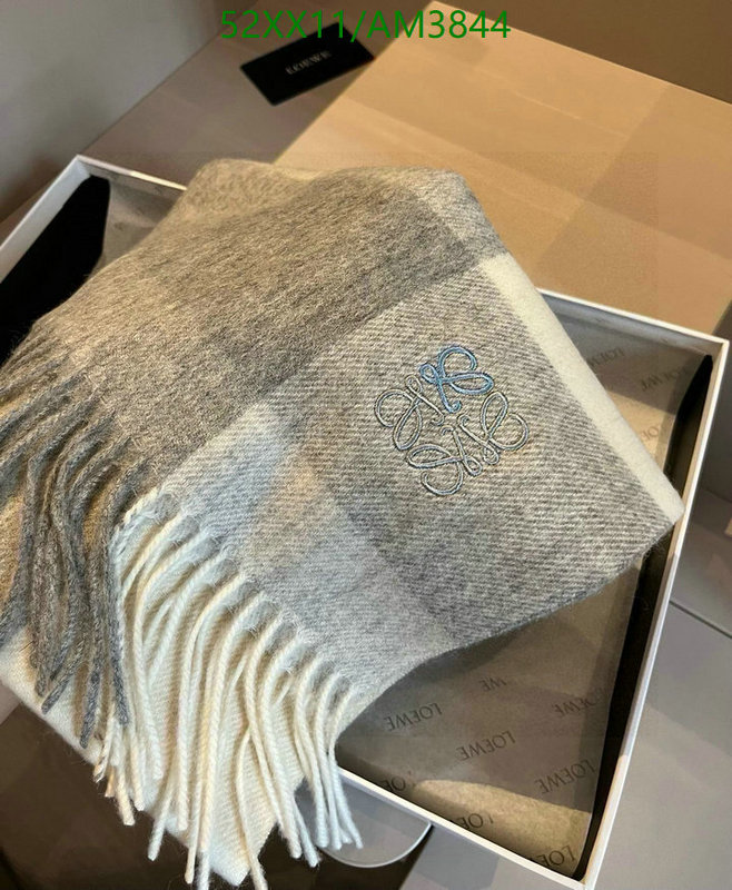 Loewe-Scarf Code: AM3844 $: 52USD