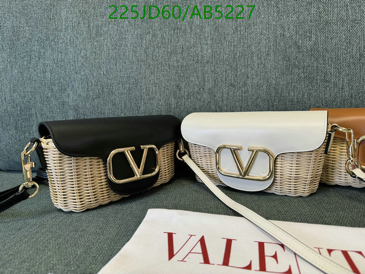 Valentino-Bag-Mirror Quality Code: AB5227 $: 225USD