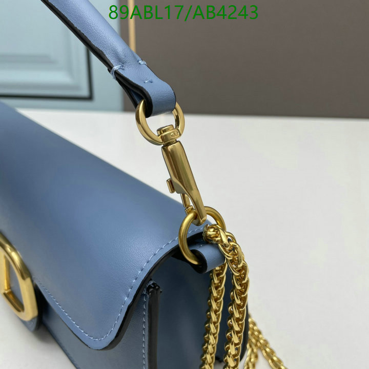 Valentino-Bag-4A Quality Code: AB4243 $: 89USD