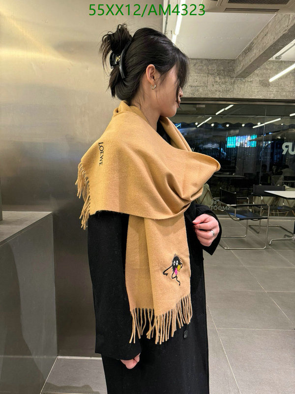 Loewe-Scarf Code: AM4323 $: 55USD