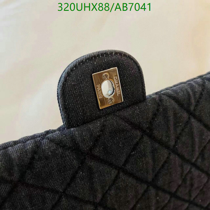 Chanel-Bag-Mirror Quality Code: AB7041 $: 320USD