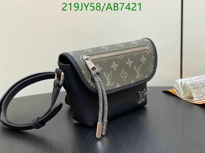 LV-Bag-Mirror Quality Code: AB7421