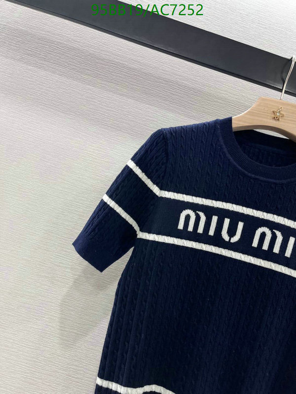 MIUMIU-Clothing Code: AC7252 $: 95USD