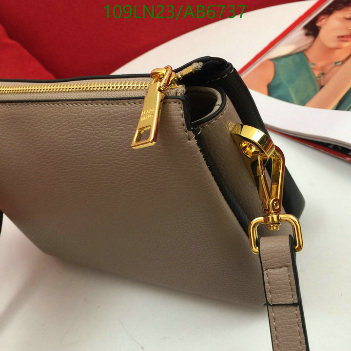 Prada-Bag-4A Quality Code: AB6737 $: 109USD