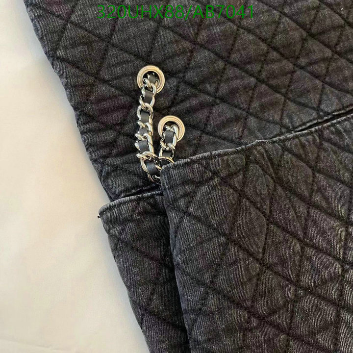 Chanel-Bag-Mirror Quality Code: AB7041 $: 320USD