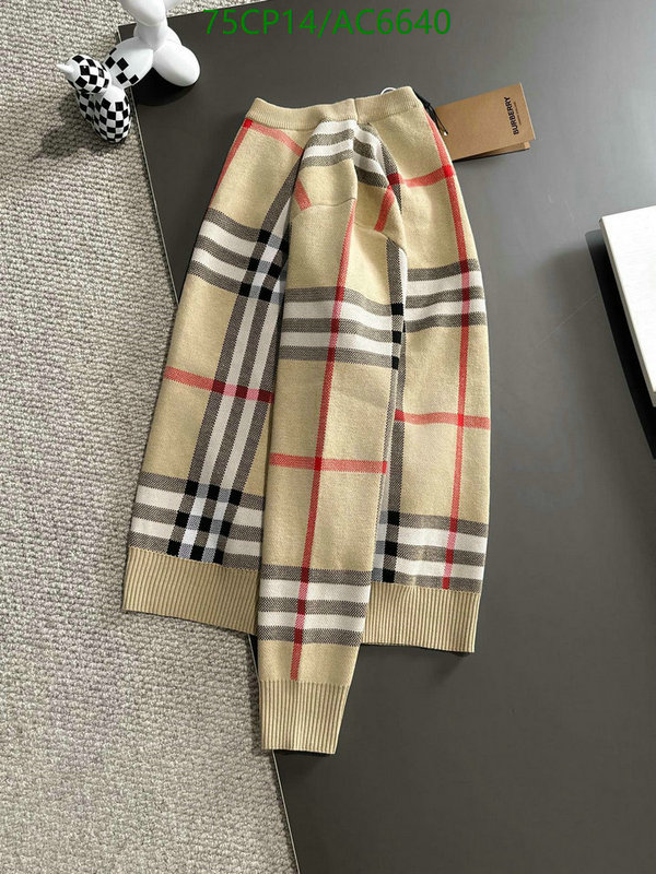 Burberry-Clothing Code: AC6640 $:75USD