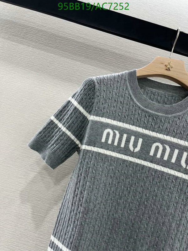 MIUMIU-Clothing Code: AC7252 $: 95USD