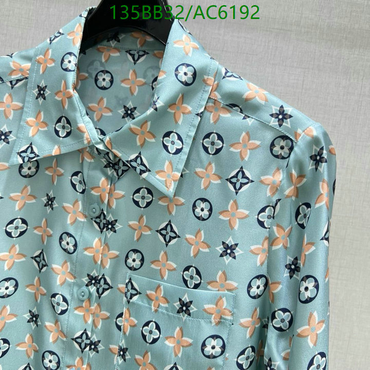 LV-Clothing Code: AC6192 $: 135USD