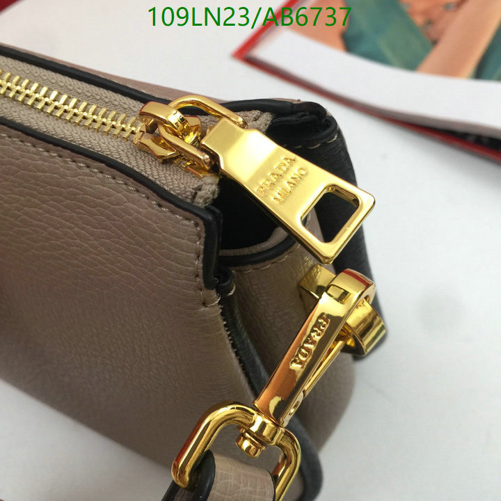 Prada-Bag-4A Quality Code: AB6737 $: 109USD