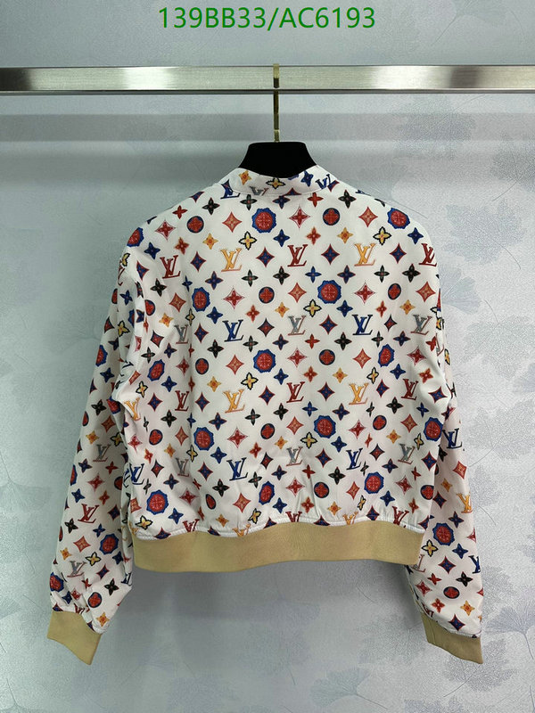 LV-Clothing Code: AC6193 $: 139USD