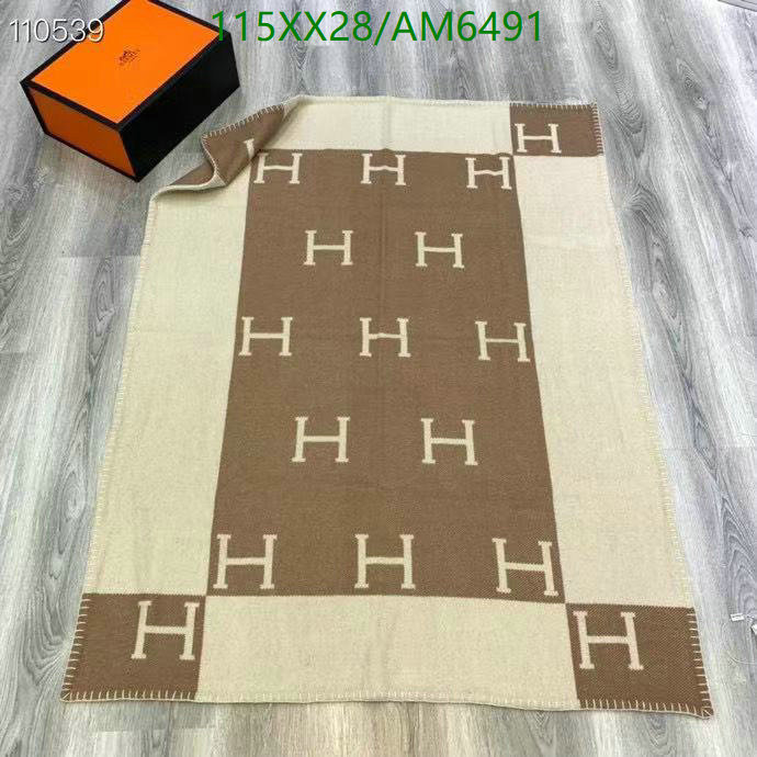 Hermes-Scarf Code: AM6491 $: 115USD