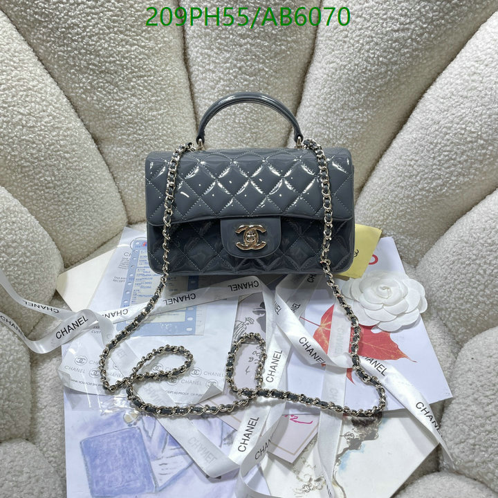 Chanel-Bag-Mirror Quality Code: AB6070 $: 209USD