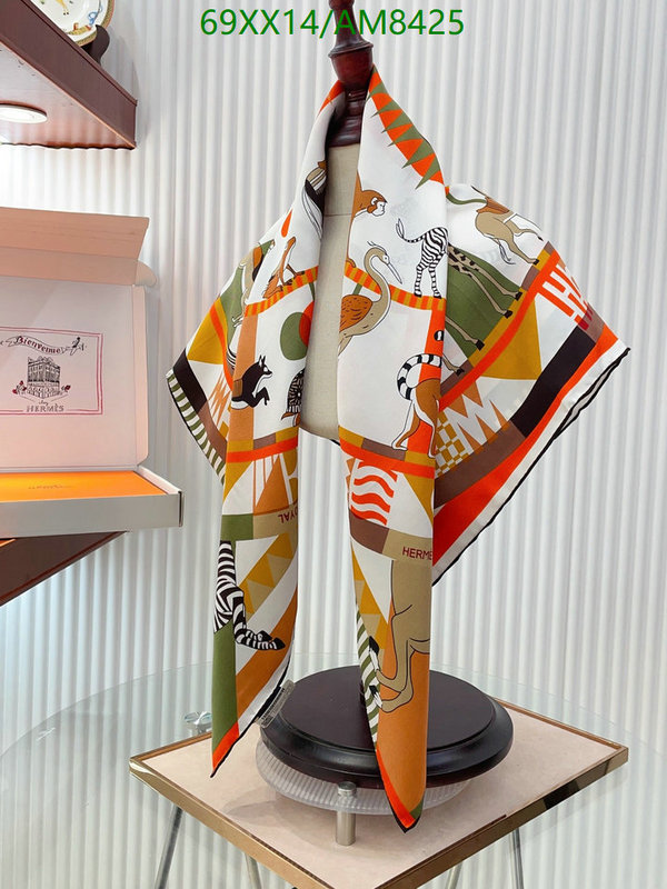 Hermes-Scarf Code: AM8425 $: 69USD