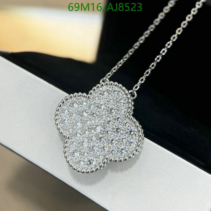 Van Cleef & Arpels-Jewelry Code: AJ8523 $: 69USD