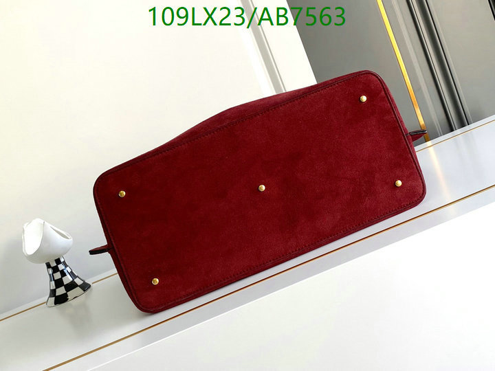 Valentino-Bag-4A Quality Code: AB7563 $: 109USD