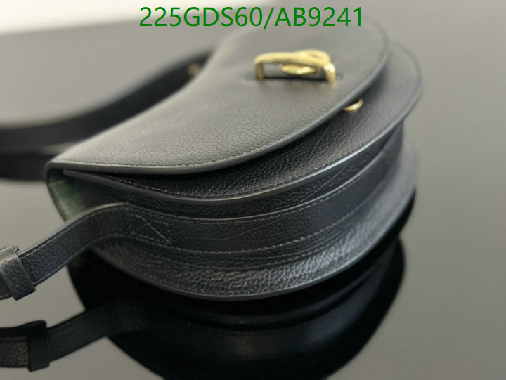 Burberry-Bag-Mirror Quality Code: AB9241 $: 225USD