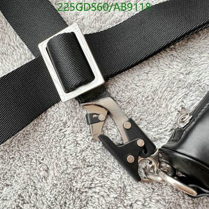 Burberry-Bag-Mirror Quality Code: AB9118 $: 225USD