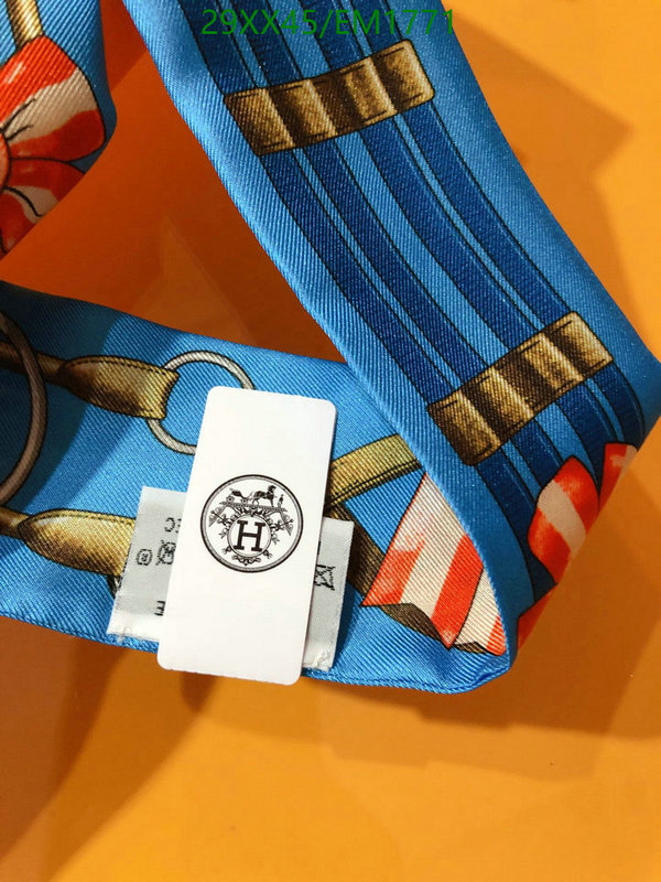 Hermes-Scarf Code: EM1771 $: 29USD