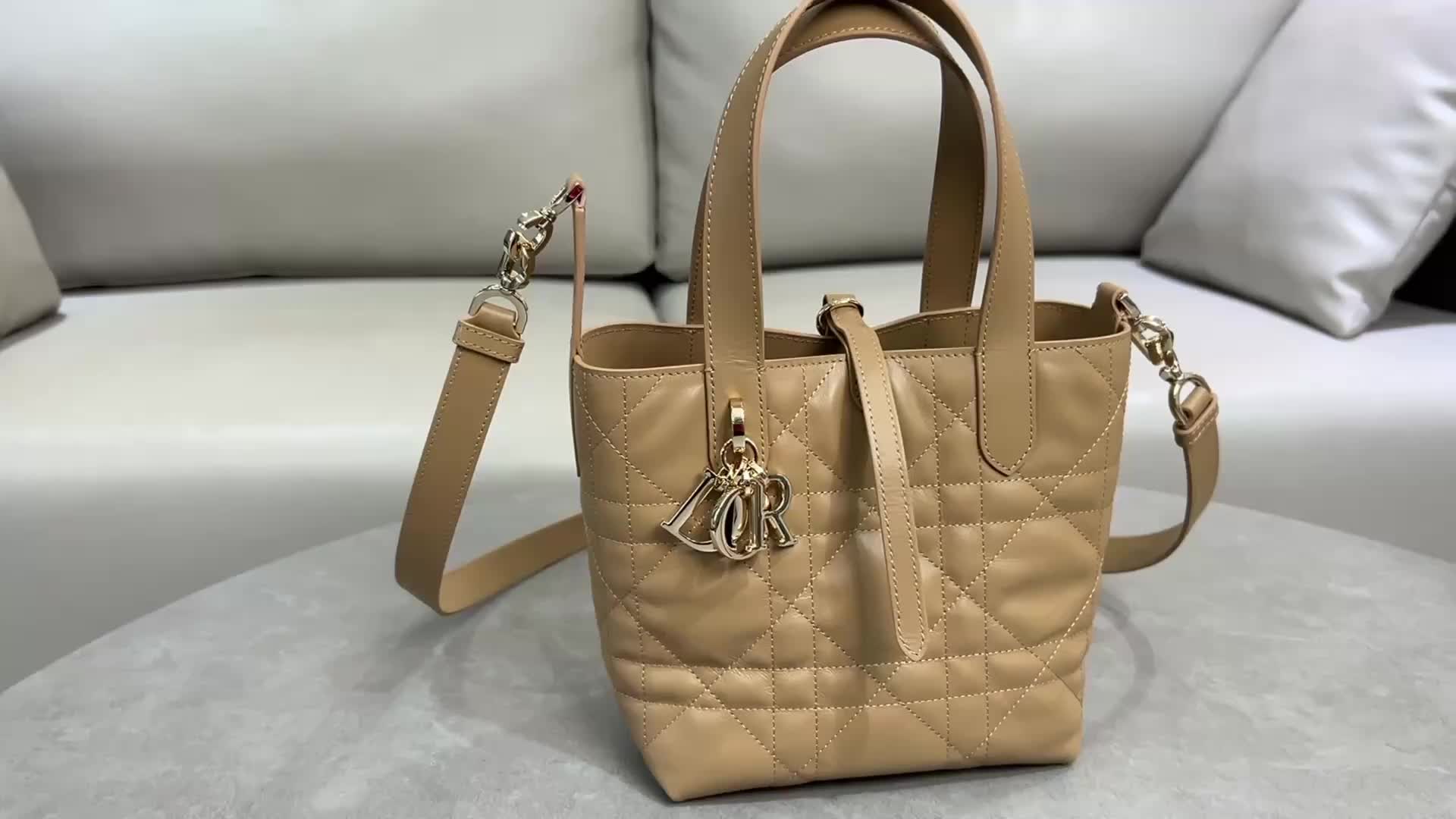 Dior-Bag-Mirror Quality Code: EB1228 $: 255USD