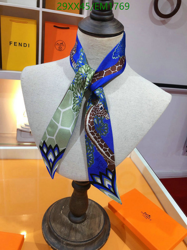 Hermes-Scarf Code: EM1769 $: 29USD