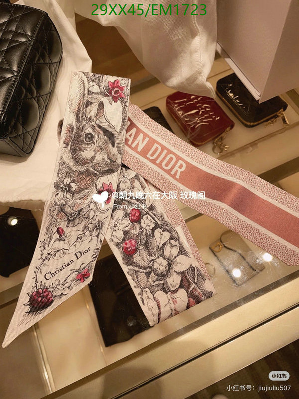 Dior-Scarf Code: EM1723 $: 29USD