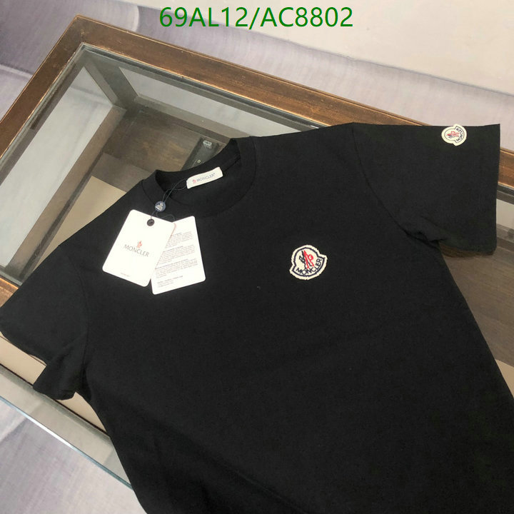 Moncler-Clothing Code: AC8802 $: 69USD