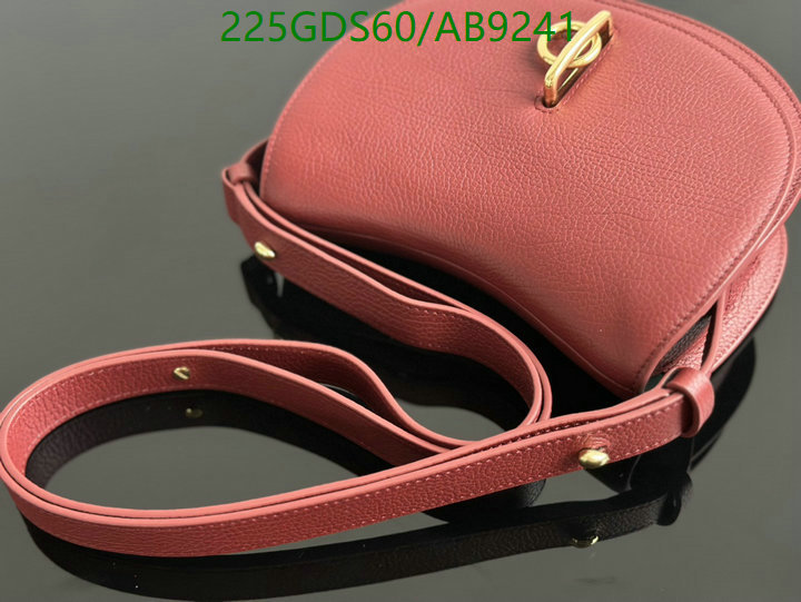 Burberry-Bag-Mirror Quality Code: AB9241 $: 225USD