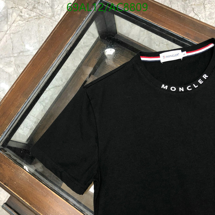 Moncler-Clothing Code: AC8809 $: 69USD
