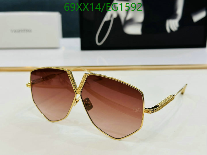 Valentino-Glasses Code: EG1592 $: 69USD