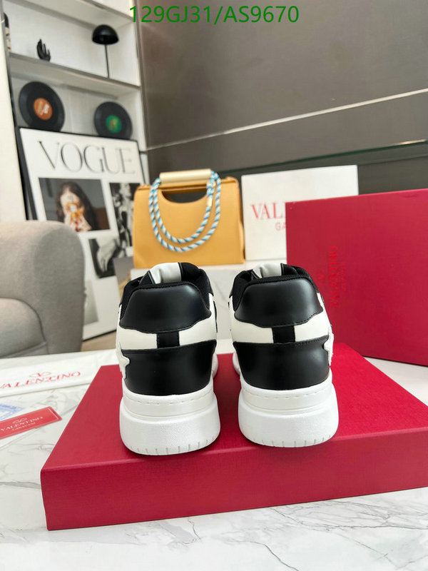 Valentino-Men shoes Code: AS9670 $: 129USD