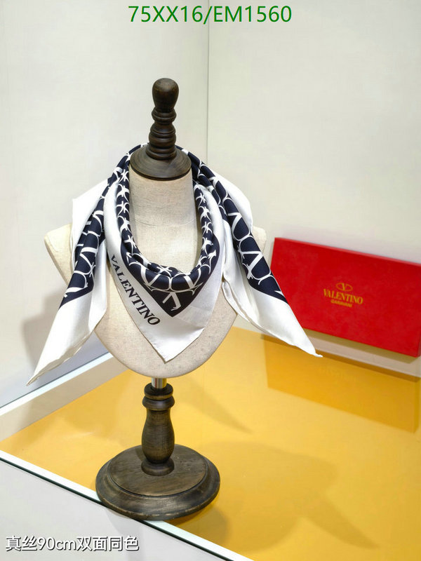 Valentino-Scarf Code: EM1560 $: 75USD