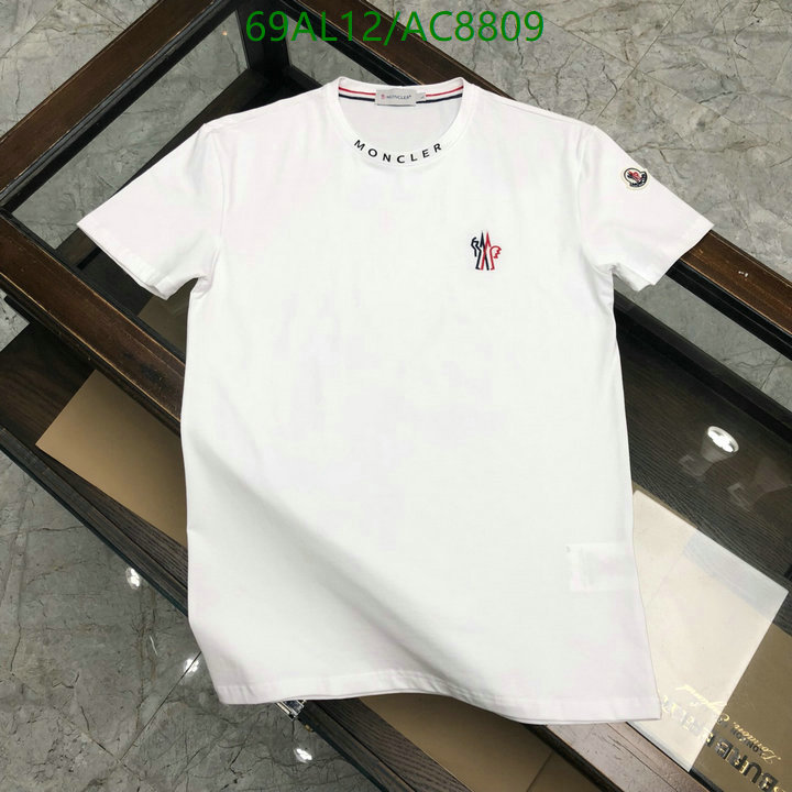 Moncler-Clothing Code: AC8809 $: 69USD