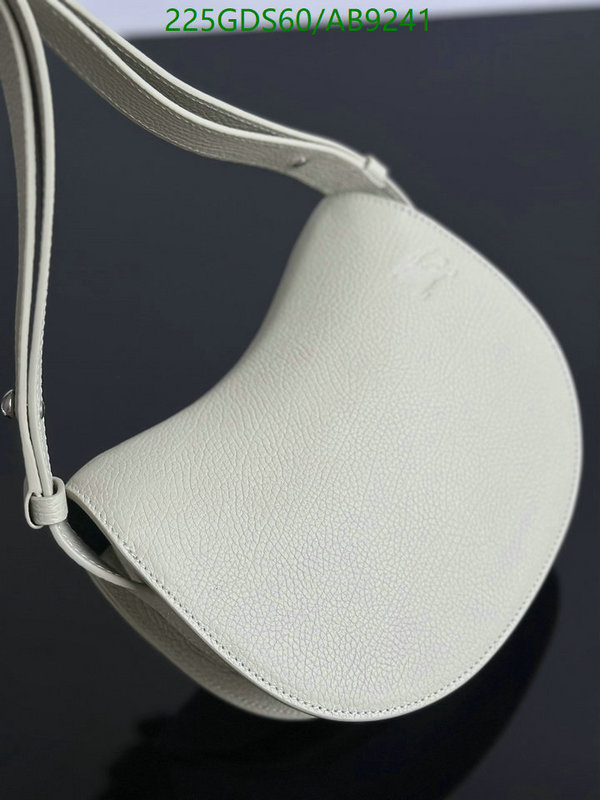 Burberry-Bag-Mirror Quality Code: AB9241 $: 225USD