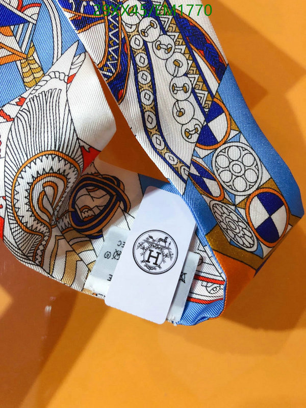 Hermes-Scarf Code: EM1770 $: 29USD