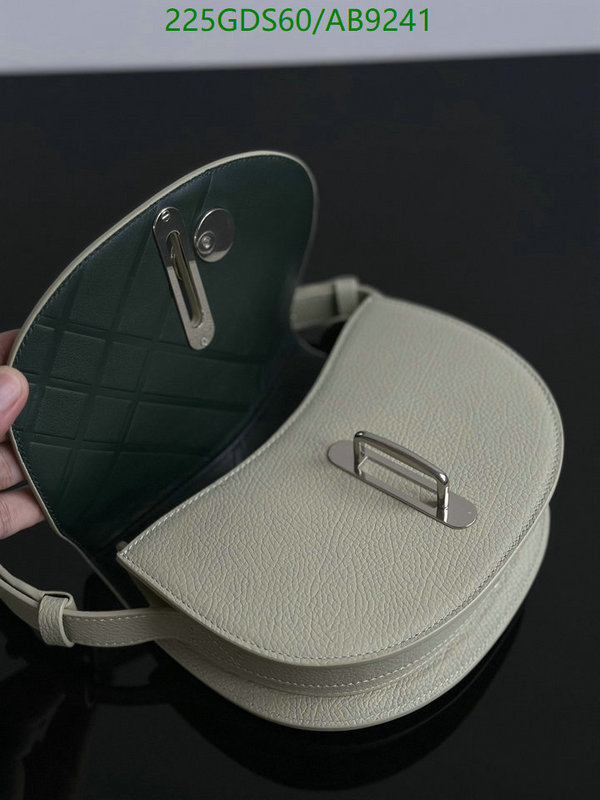 Burberry-Bag-Mirror Quality Code: AB9241 $: 225USD