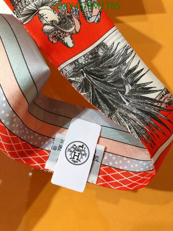 Hermes-Scarf Code: EM1785 $: 29USD