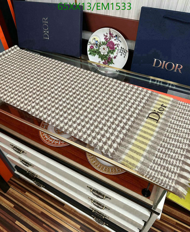 Dior-Scarf Code: EM1533 $: 65USD