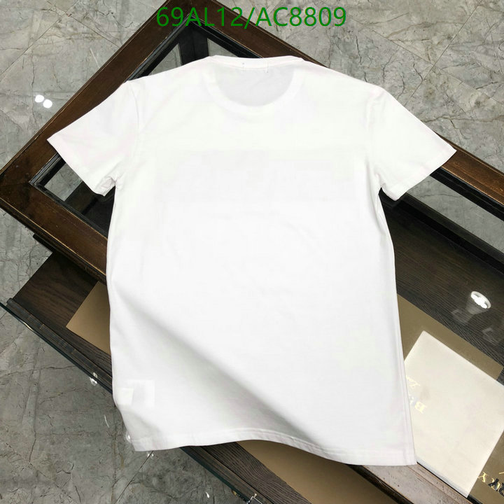 Moncler-Clothing Code: AC8809 $: 69USD