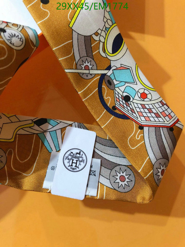 Hermes-Scarf Code: EM1774 $: 29USD