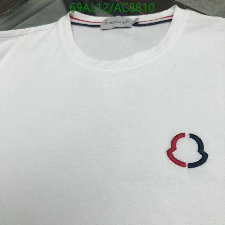 Moncler-Clothing Code: AC8810 $: 69USD