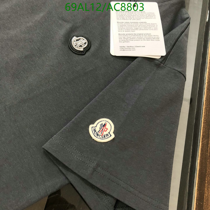 Moncler-Clothing Code: AC8803 $: 69USD