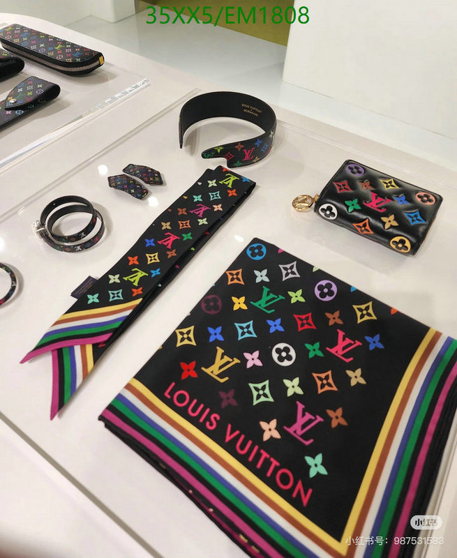 LV-Scarf Code: EM1808 $: 35USD