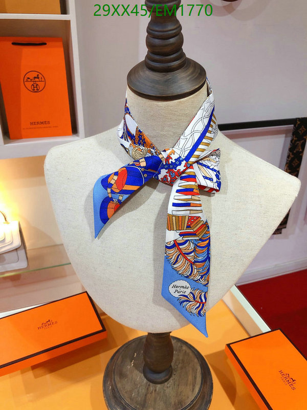 Hermes-Scarf Code: EM1770 $: 29USD