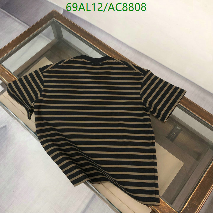 Moncler-Clothing Code: AC8808 $: 69USD