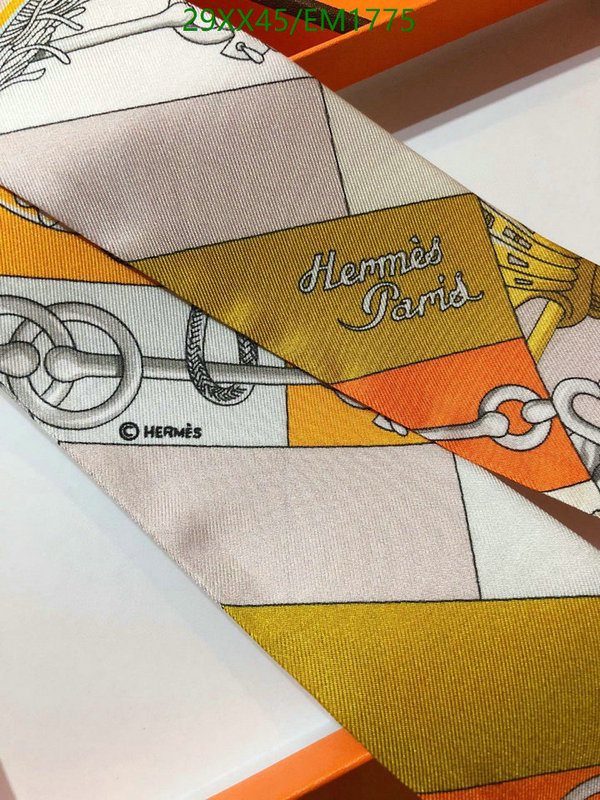 Hermes-Scarf Code: EM1775 $: 29USD