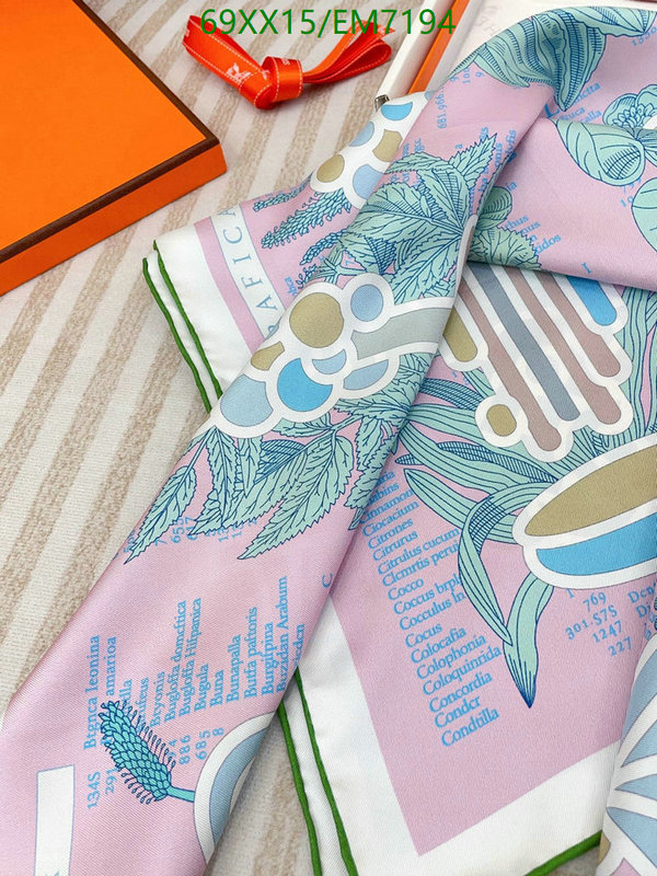 Hermes-Scarf Code: EM7194 $: 69USD